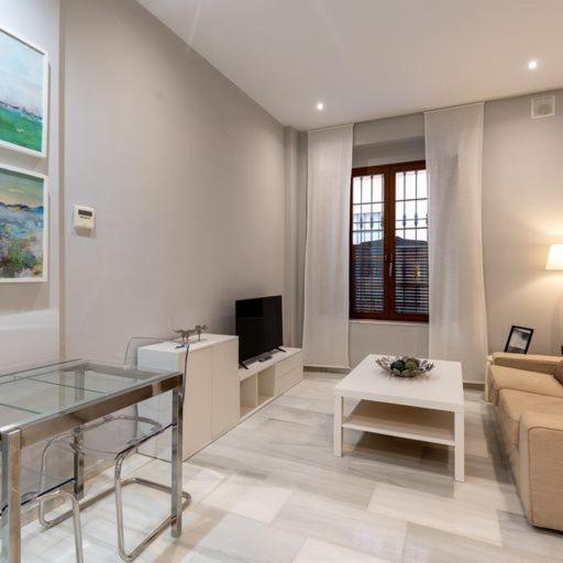 Coqueto Apartamento Para Descubrir Sevilla Luaran gambar