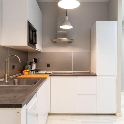 Coqueto Apartamento Para Descubrir Sevilla Luaran gambar