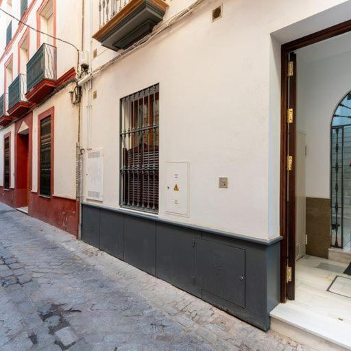 Coqueto Apartamento Para Descubrir Sevilla Luaran gambar